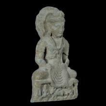 Bodhisattva aur�ol� assis sur un tr�ne